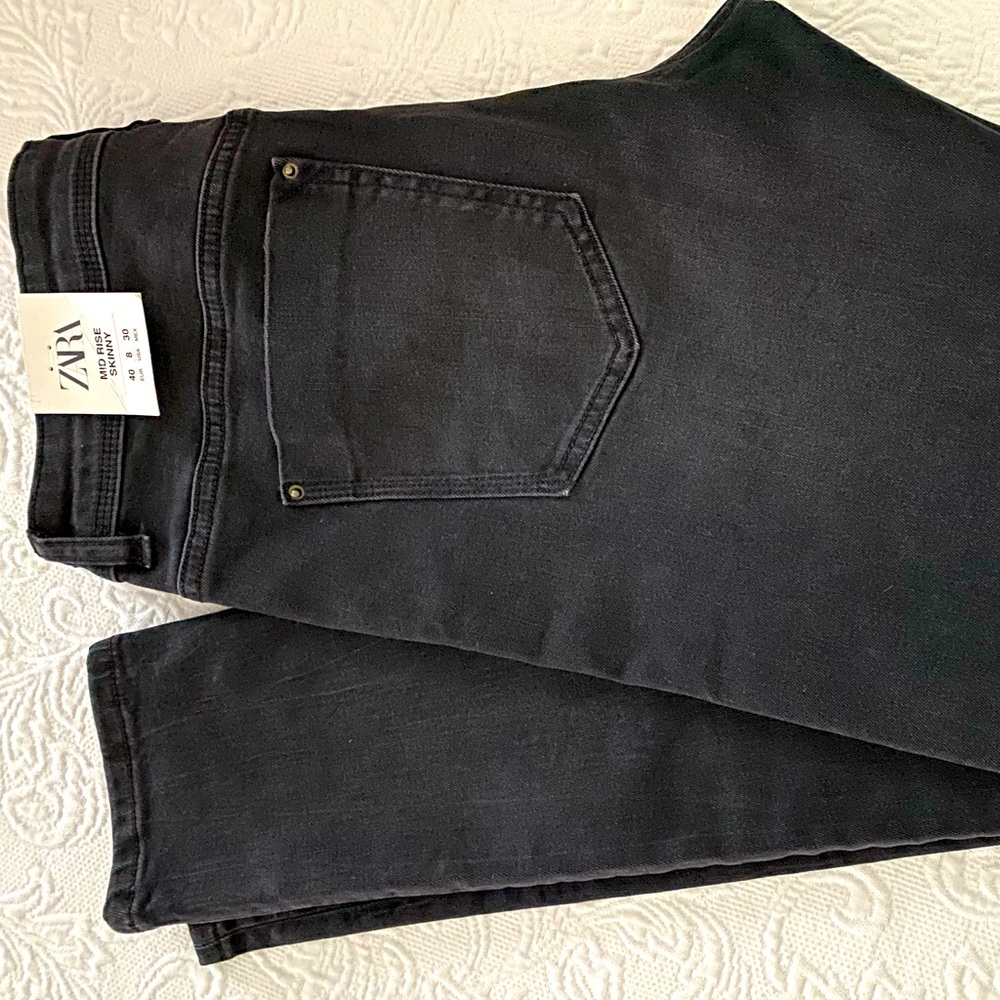 ZARA MID RISE SKINNY